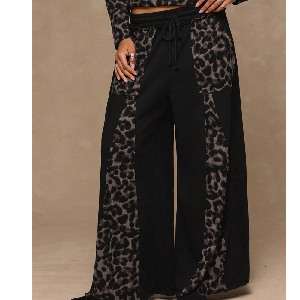 Plus Leopard Print High Waisted Pockets Wide leg Lounge Pants - Picture 1 of 5